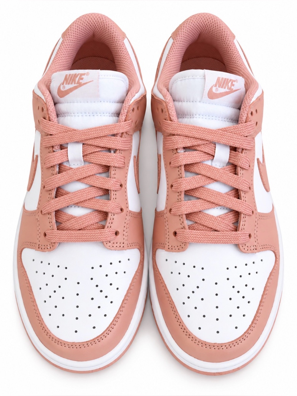 Nike Dunk Low Rose Whistle Pink White Sneakers Women’s 7 in box excellent cond